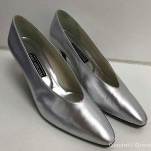 Stuart Weitzman Silver Pumps